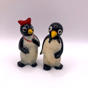 Vintage Millie and Willie Penguin Salt and Pepper Shakers